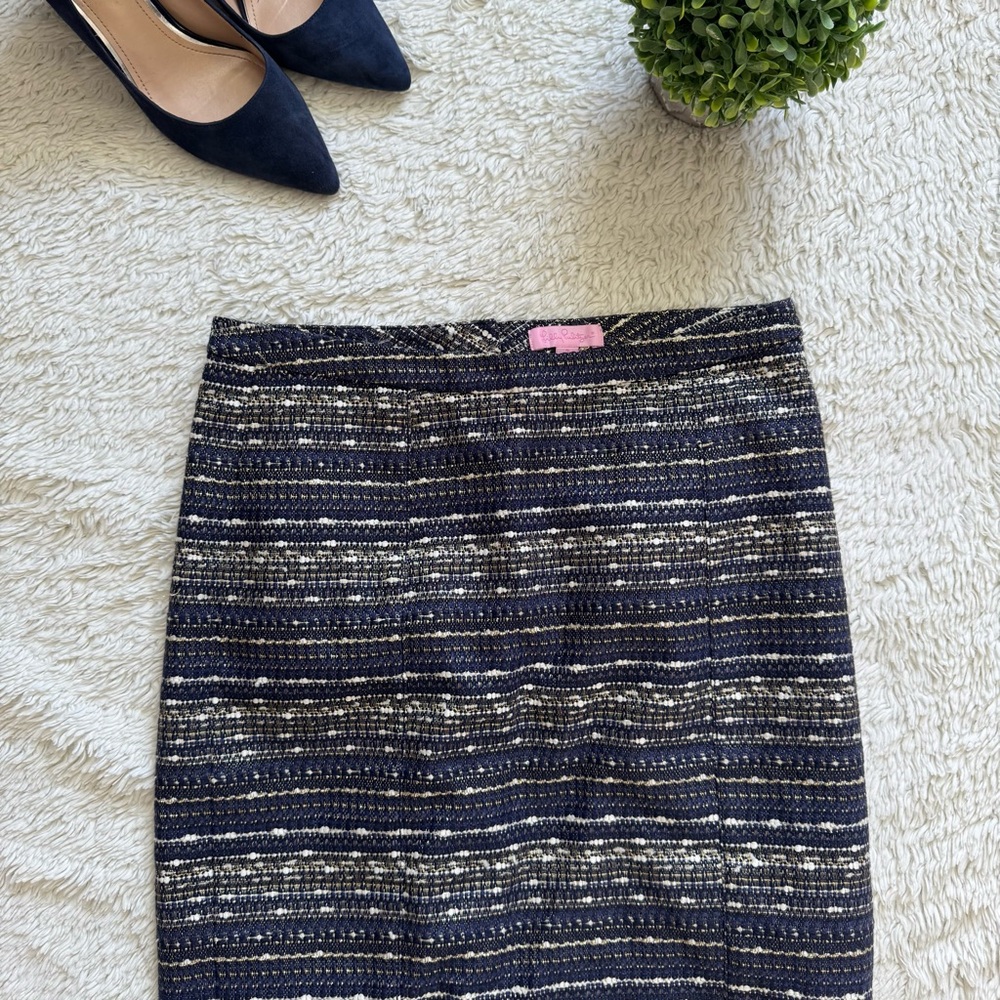 Elegant Lily Pulitzer Navy and White and Gold Skirt